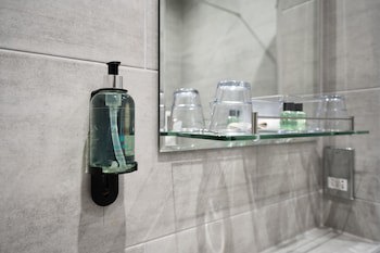 Coachman Hotel