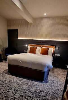 Coachman Hotel