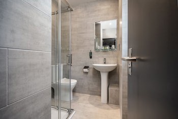 Coachman Hotel