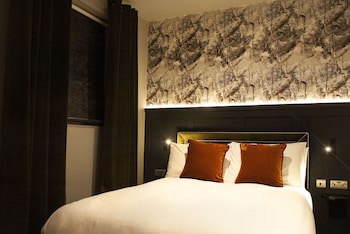 Coachman Hotel