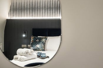 Coachman Hotel