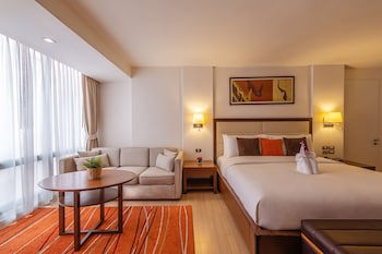 Oakwood Residence Sukhumvit 24 Bangkok