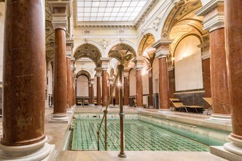 Centralni Lazne Ensana Health Spa