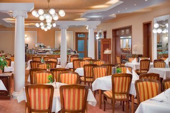 Centralni Lazne Ensana Health Spa