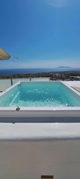 Amerisa Suites & Villa