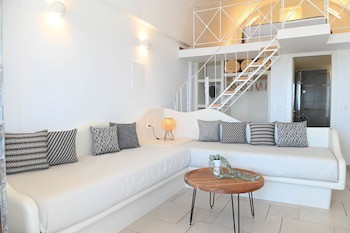 Amerisa Suites & Villa