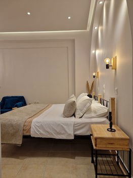 Amerisa Suites & Villa