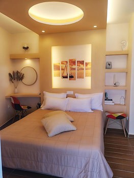 Amerisa Suites & Villa