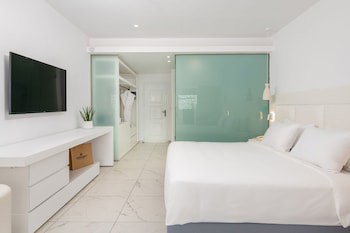 Dimitra Beach Hotel & Suites fotoğrafı