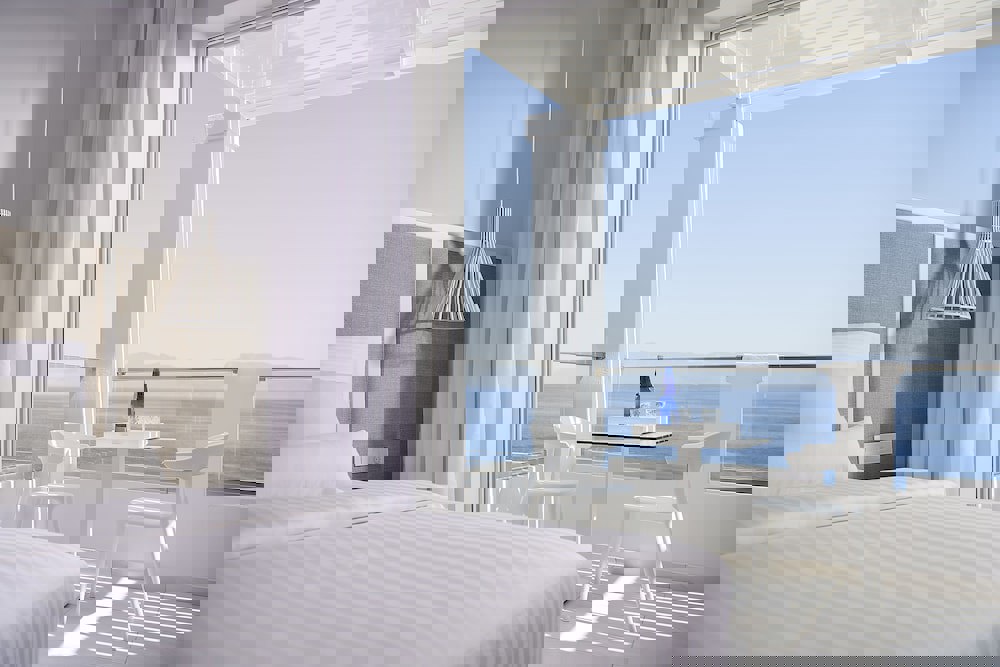 Dimitra Beach Hotel & Suites