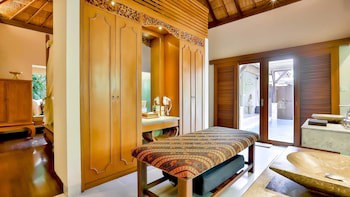 Disini Villa