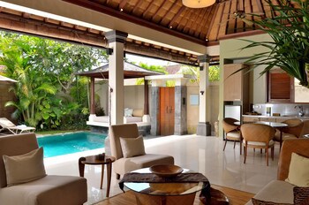 Disini Villa