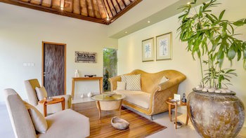 Disini Villa