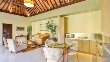Disini Villa