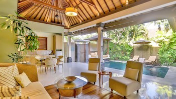 Disini Villa