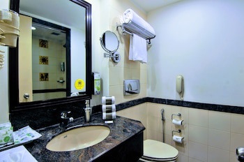 Lemon Tree Hotel, East Delhi Mall, Kaushambi