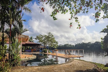 Tortuga Lodge