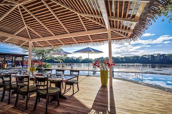 Tortuga Lodge