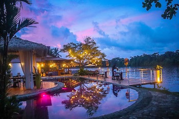 Tortuga Lodge
