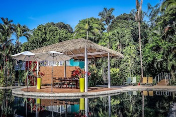 Tortuga Lodge