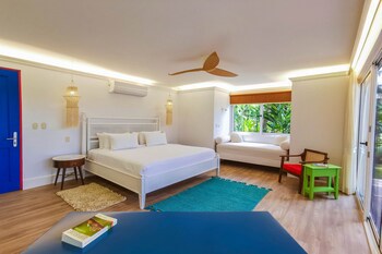 Tortuga Lodge