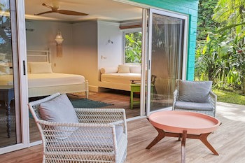 Tortuga Lodge