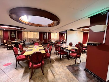Sharjah Royal Tulip Hotel Apartment