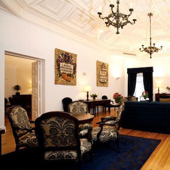 Montebelo Palacio Dos Melos Viseu Historic Hotel