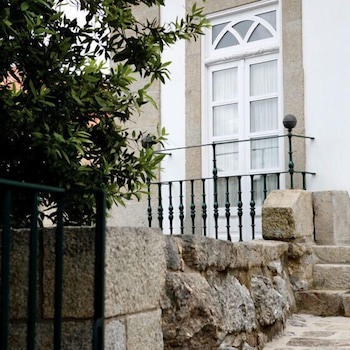 Montebelo Palacio Dos Melos Viseu Historic Hotel