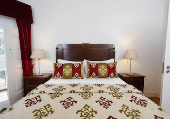 Montebelo Palacio Dos Melos Viseu Historic Hotel