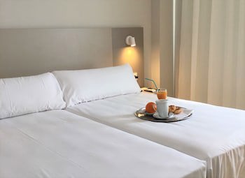 El Aguila Hotel