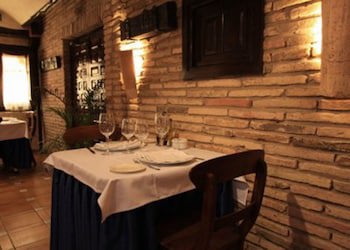 El Aguila Hotel