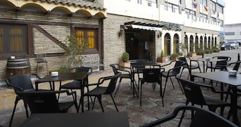 El Aguila Hotel