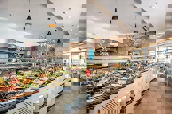 Charisma De Luxe Hotel