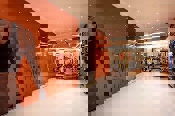 Charisma De Luxe Hotel