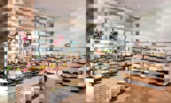 Charisma De Luxe Hotel