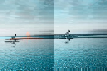 Charisma De Luxe Hotel