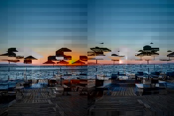 Charisma De Luxe Hotel