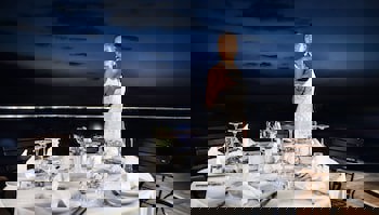 Charisma De Luxe Hotel