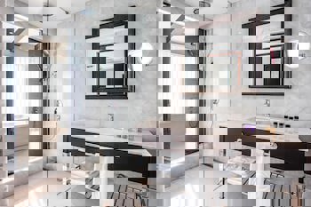 Charisma De Luxe Hotel