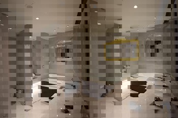 Charisma De Luxe Hotel