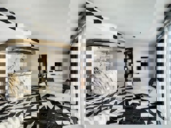 Charisma De Luxe Hotel