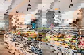 Charisma De Luxe Hotel