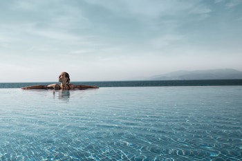 Charisma De Luxe Hotel