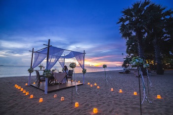 Ravindra Beach Resort And Spa