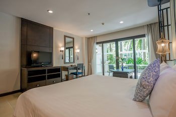 Ravindra Beach Resort And Spa