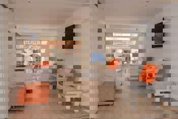 Les Palmiers Beach Hotel