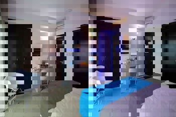 Les Palmiers Beach Hotel