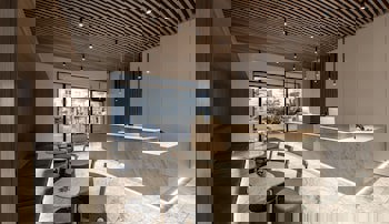 Anemi Hotel & Suites