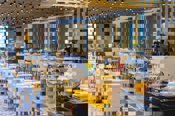 Anemi Hotel & Suites